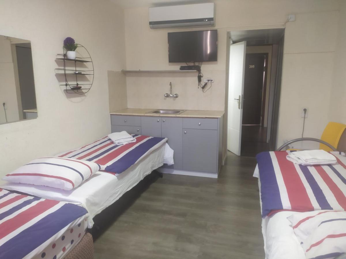 Motel Neve Midbar Eilat Exteriör bild